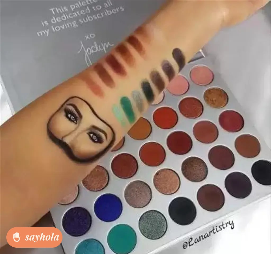 waterproof shimmer eyeshadow palette with face wipes