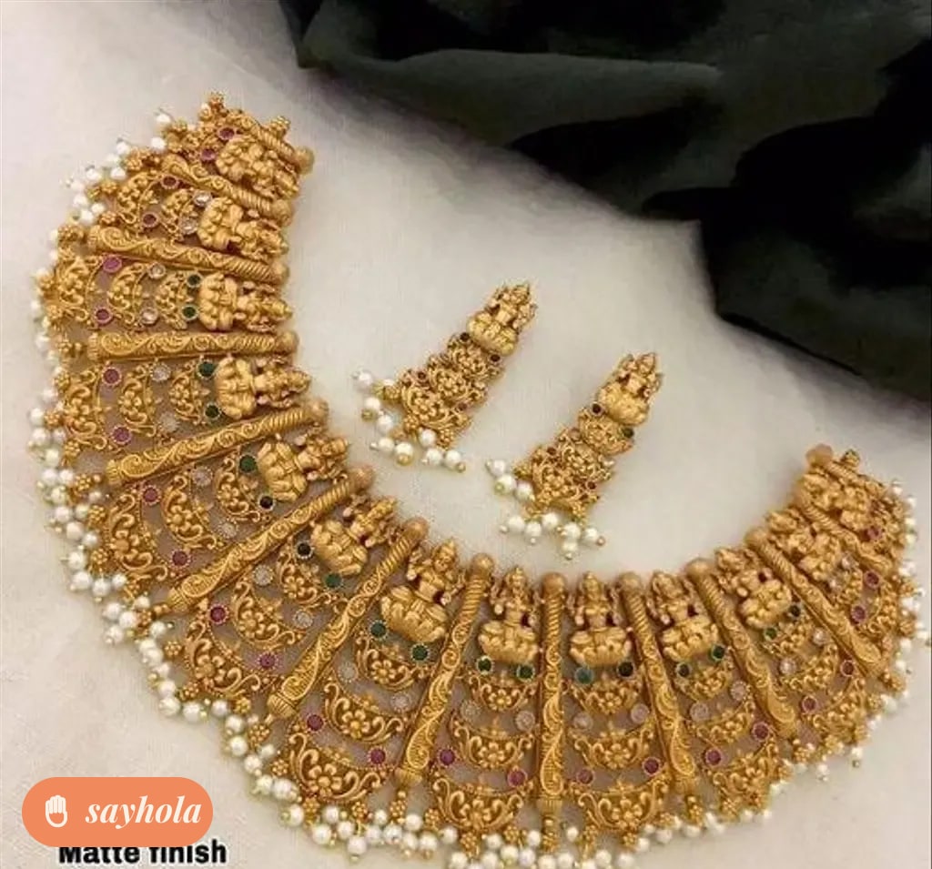 gold plated temple necklace set with pearls