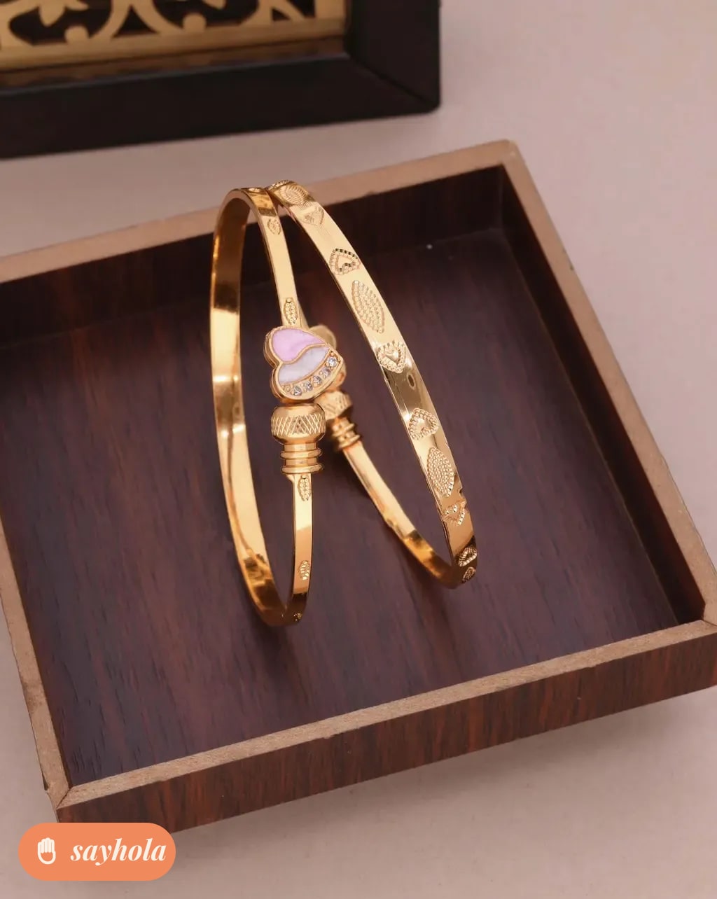 gold plated bangles pack of 4