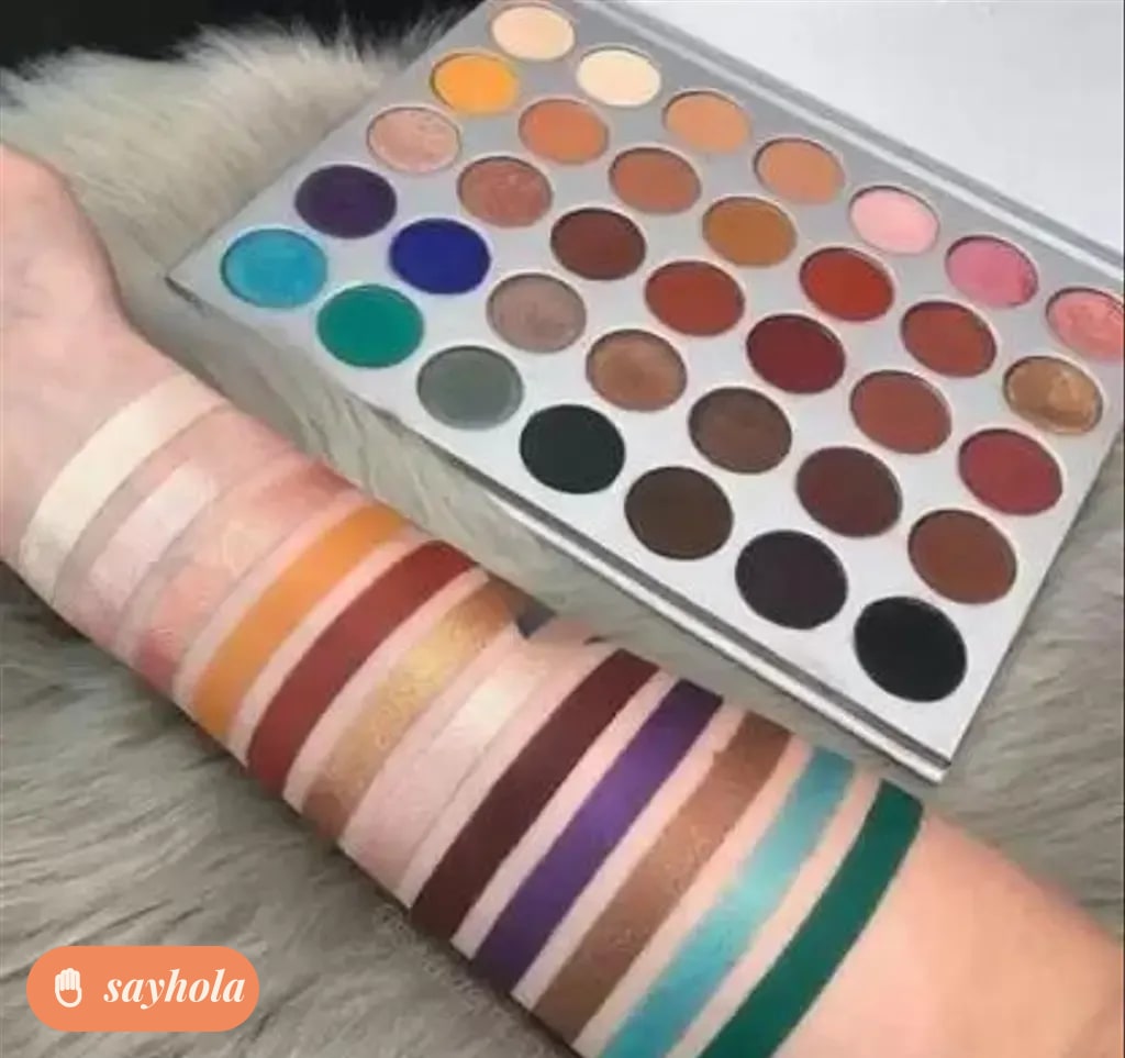 waterproof shimmer eyeshadow palette with face wipes